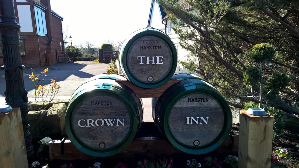 Crown Inn Marston Montgomery 외부 사진